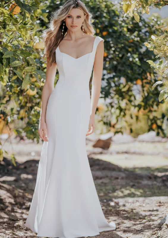 Allure Bridals A1152 Wedding Dress