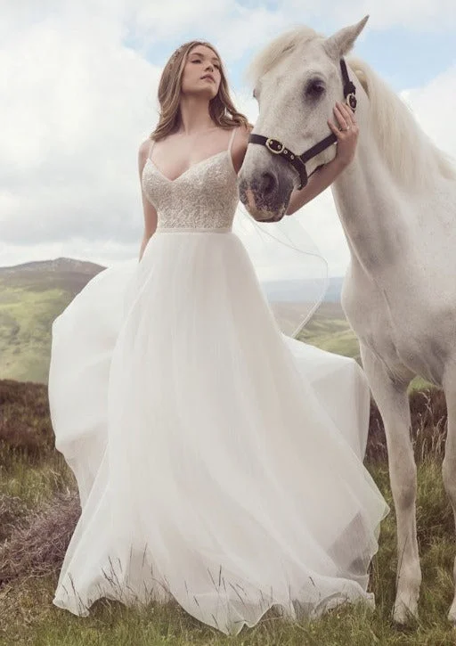 Rebecca Ingram Desia Wedding Dress