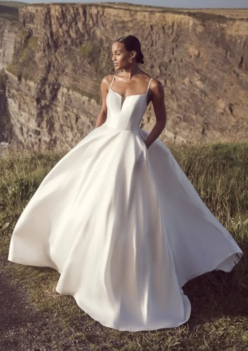 Rebecca Ingram Jamie Wedding Dress