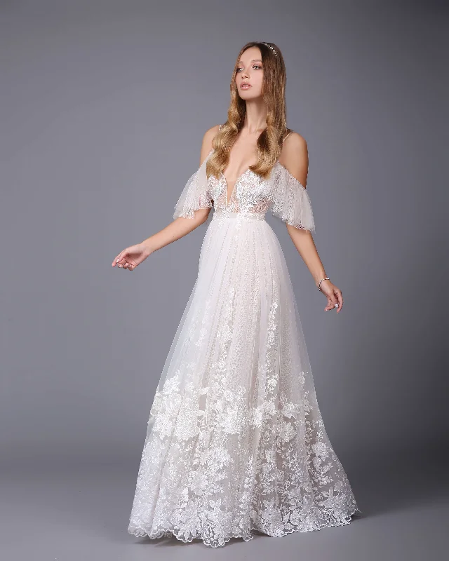 KEREN - Wedding romantic dress for women. V-neck wedding dress.