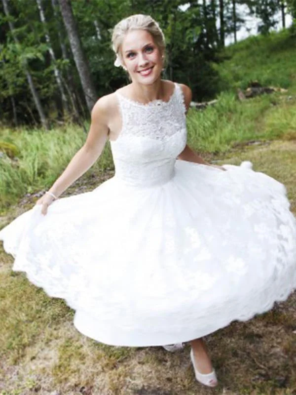 Glamorous Sleeveless Lace Short A -Line Wedding Dresses