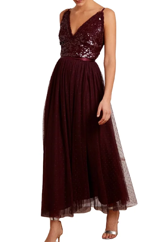 Burgundy Amalie Sleeveless Plunging Sequins Gown